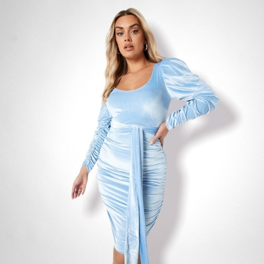 NWT Plus Size Puff Sleeve Tie Waist Mini Dress in Sky Blue Sz. 24